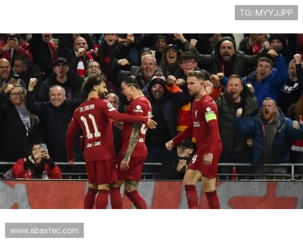 拜仁战平葡体半场鏖战焦灼双方迟迟难破僵局