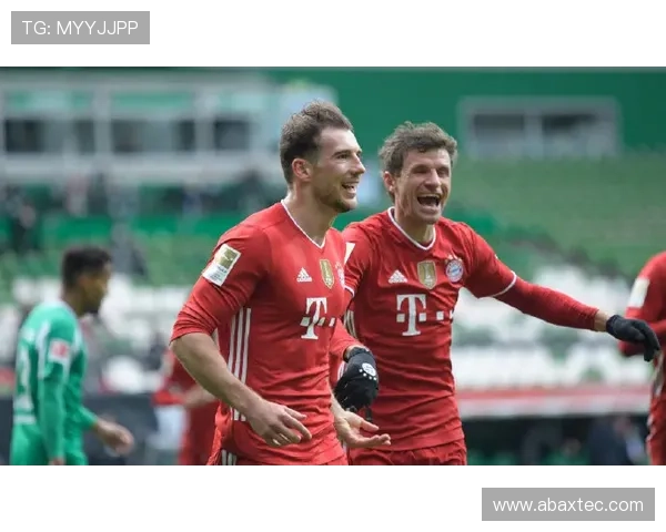 拜仁官方：阿方索拉伤 乌尔比希穆西亚拉缺阵