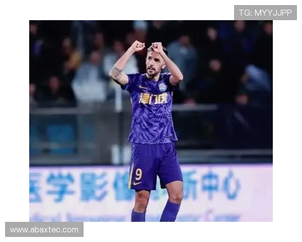 津门虎大胜十人云南 基莱斯梅开二度